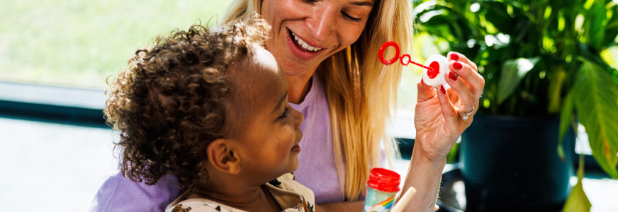 Samen plezier maken en contact ervaren: ouder-kindgroepen in mei – nog plekken!